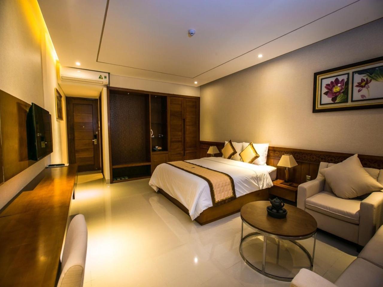 Liberty Hotel Ντα Νανγκ Εξωτερικό φωτογραφία